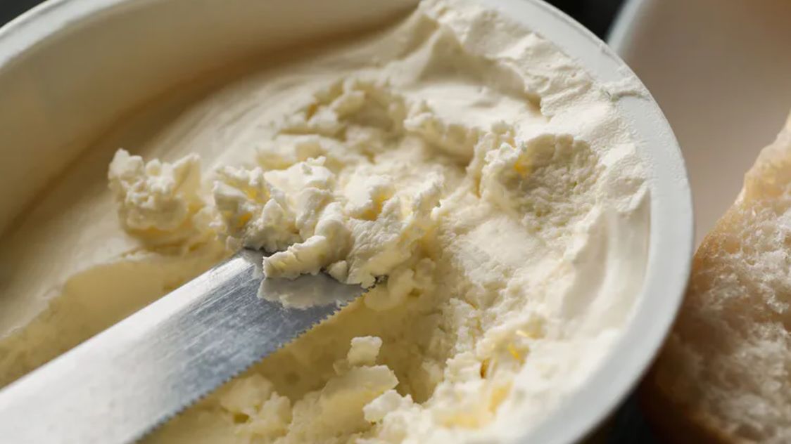 W składach popularnych serków może się znaleźć dużo zbędnych dodatków