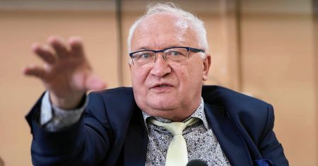 "Katastrofa". Prof. Simon o realnej liczbie zakażeń i wydolności szpitali