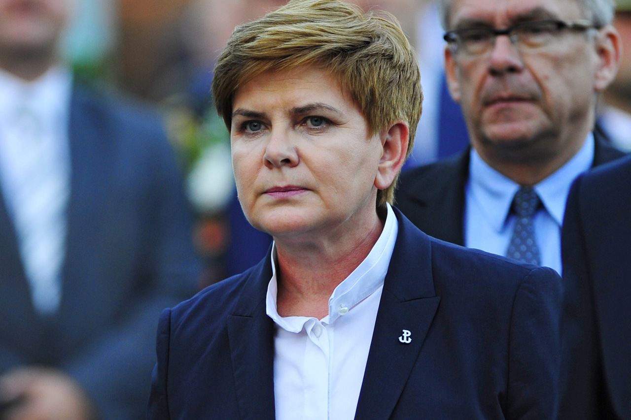 Językoznawca skomentował wpis Beaty Szydło