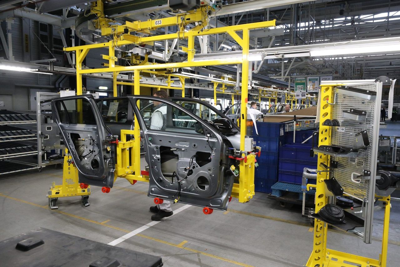 Japoński koncern samochodowy rezygnuje z produkcji elektrycznych SUV-ów w USA