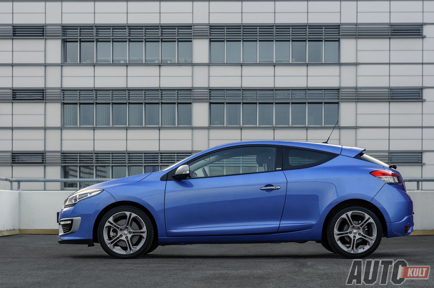 Renault Mégane GT220 - test [galeria zdjęć] 5