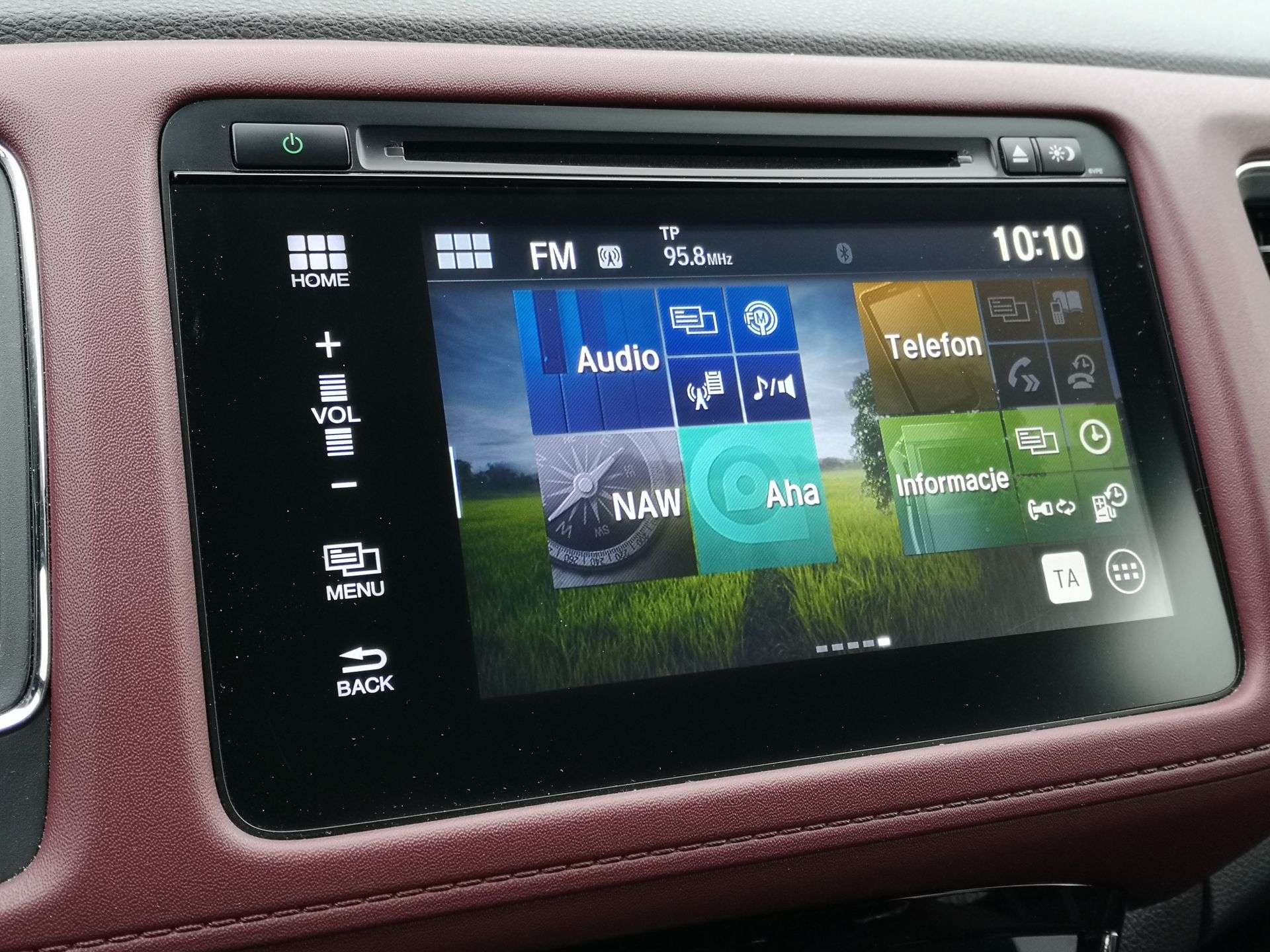 Honda HR-V: Nawigacja Garmin i systemy wspomagające bezpieczeństwo 3