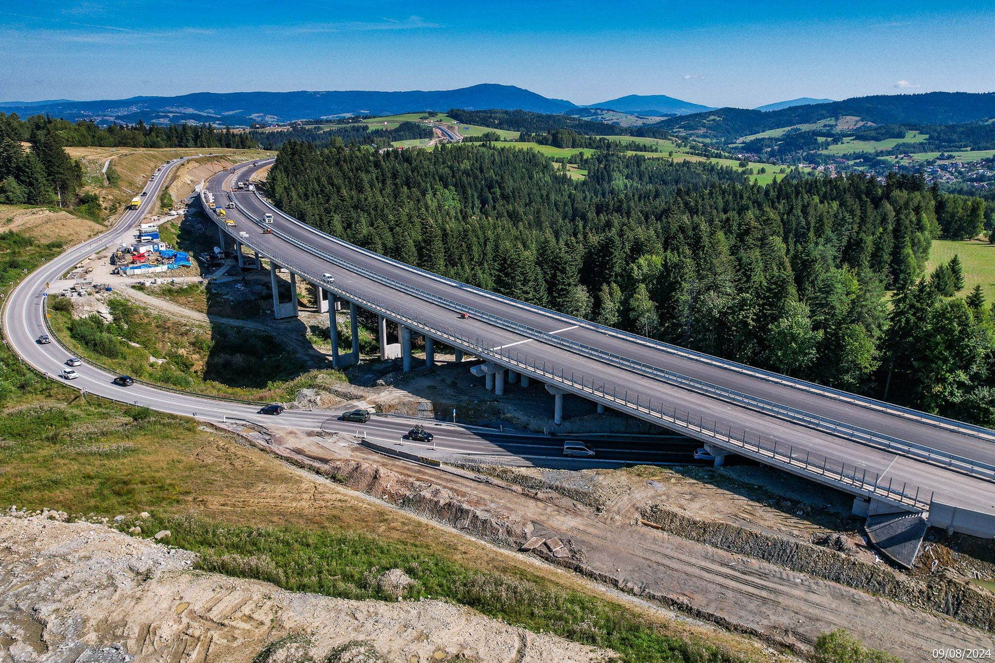Nowa zakopianka na kilka tygodni przed otwarciem