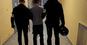 20-latek szarpał policjanta za kaburę z bronią. Wściekł się, bo złapali go na kradzieży