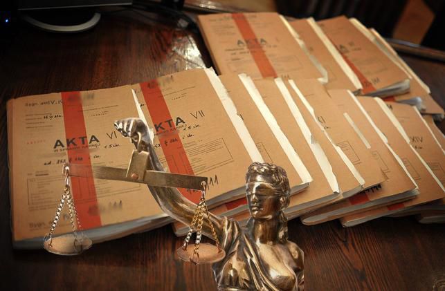 Akt oskarżenia przeciwko m.in. Staroście