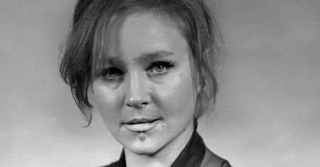 Anita Dymszówna: Najsmutniejsza historia polskiego show-biznesu. Niesłuszne pomówienia zrujnowały jej życie i karierę