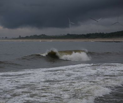 Ostrzeżenie przed burzami. Możliwy sztorm na Bałtyku