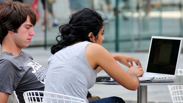 Co z darmowym Internetem? Nowy regulamin Aero2 wcale nie taki korzystny 1