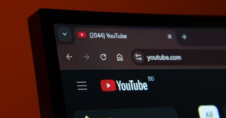 YouTube zasypuje widzów reklamami. Skargi rosną z dnia na dzień
