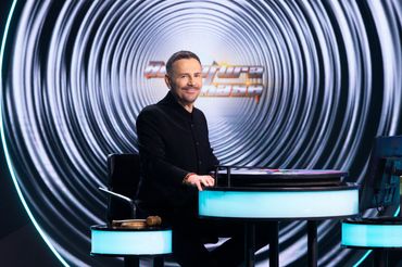 Krzysztof Ibisz, gospodarz "Awantury o kasę" 