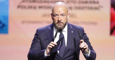 Jacek Sutryk o Collegium Humanum. Nawiązał do zakupów w sklepie mięsnym