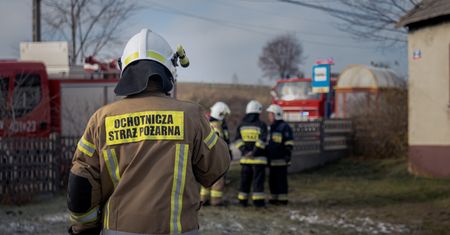 Wstępne ustalenia w sprawie wybuchu gazu i ogromnego pożaru w Osięcinach