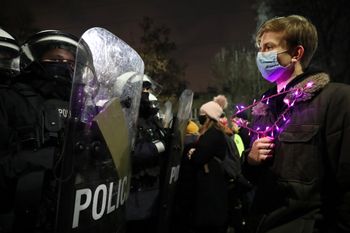 Policja za PiS. Dlaczego tak wiele interwencji kończyło się śmiercią?