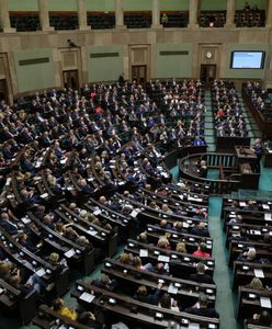 Sejm bez PSL i Polski 2050. Nowy sondaż CBOS