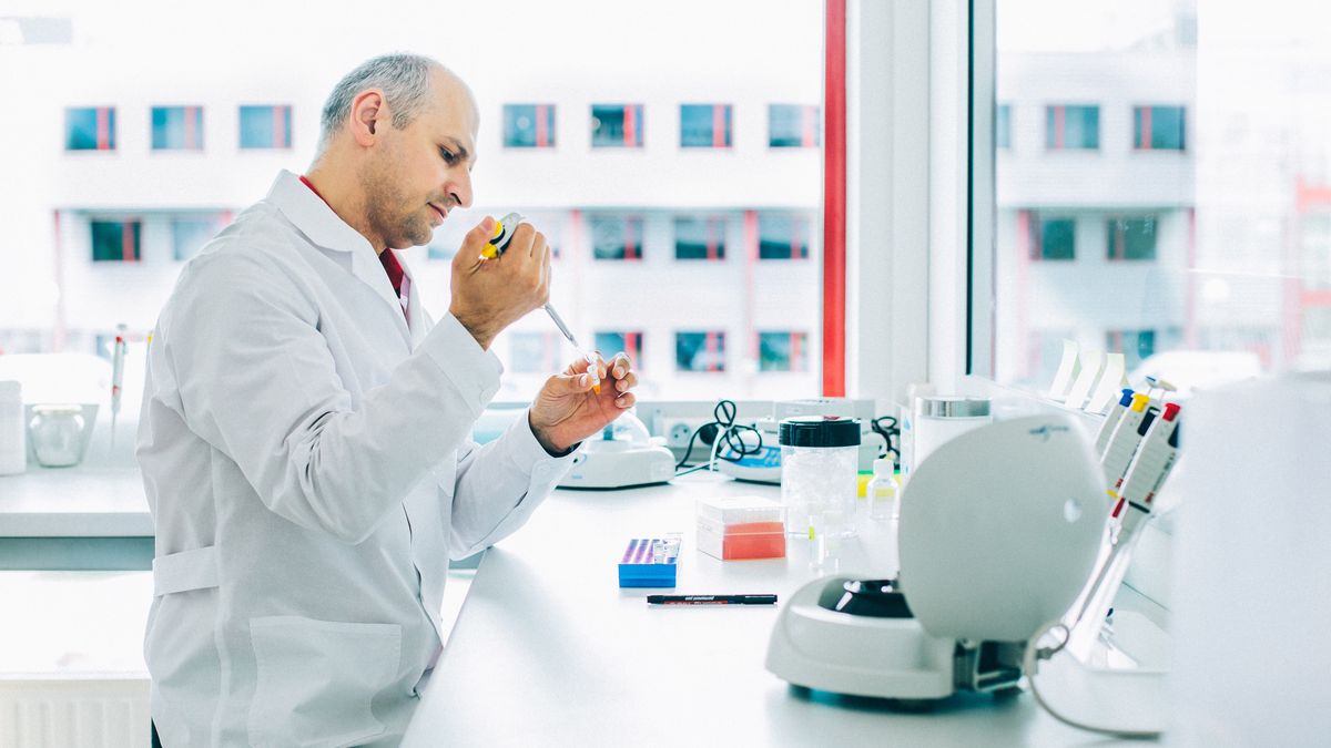 laboratorium badanie test koronawirus 