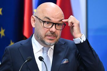 Szpitale podpisały umowy, bo nie miały wyjścia. Prezes NFZ zabrał głos