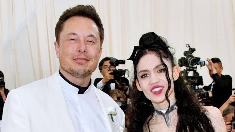 Elon Musk i Grimes mają córkę