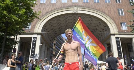 Tysiące ludzi na ulicach Budapesztu. Protest przeciwko ustawie "o ochronie dzieci"