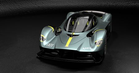 Aston Martin zrobił torową wersję modelu na tor, którego wcześniej przerobił na model drogowy