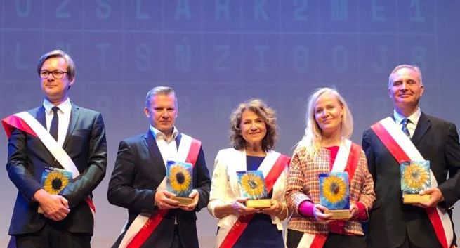 Grzegorz Kajdanowicz, Katarzyna Stoparczyk i Grzegorz Markowski z tytułem Mistrza Mowy Polskiej