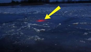 Wjechał na rzekę. Dramatyczny finał. "Nie będziemy"