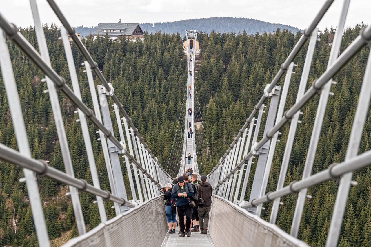 W 2022 roku powstał Sky Bridge 721, czyli najdłuższy most wiszący na świecie