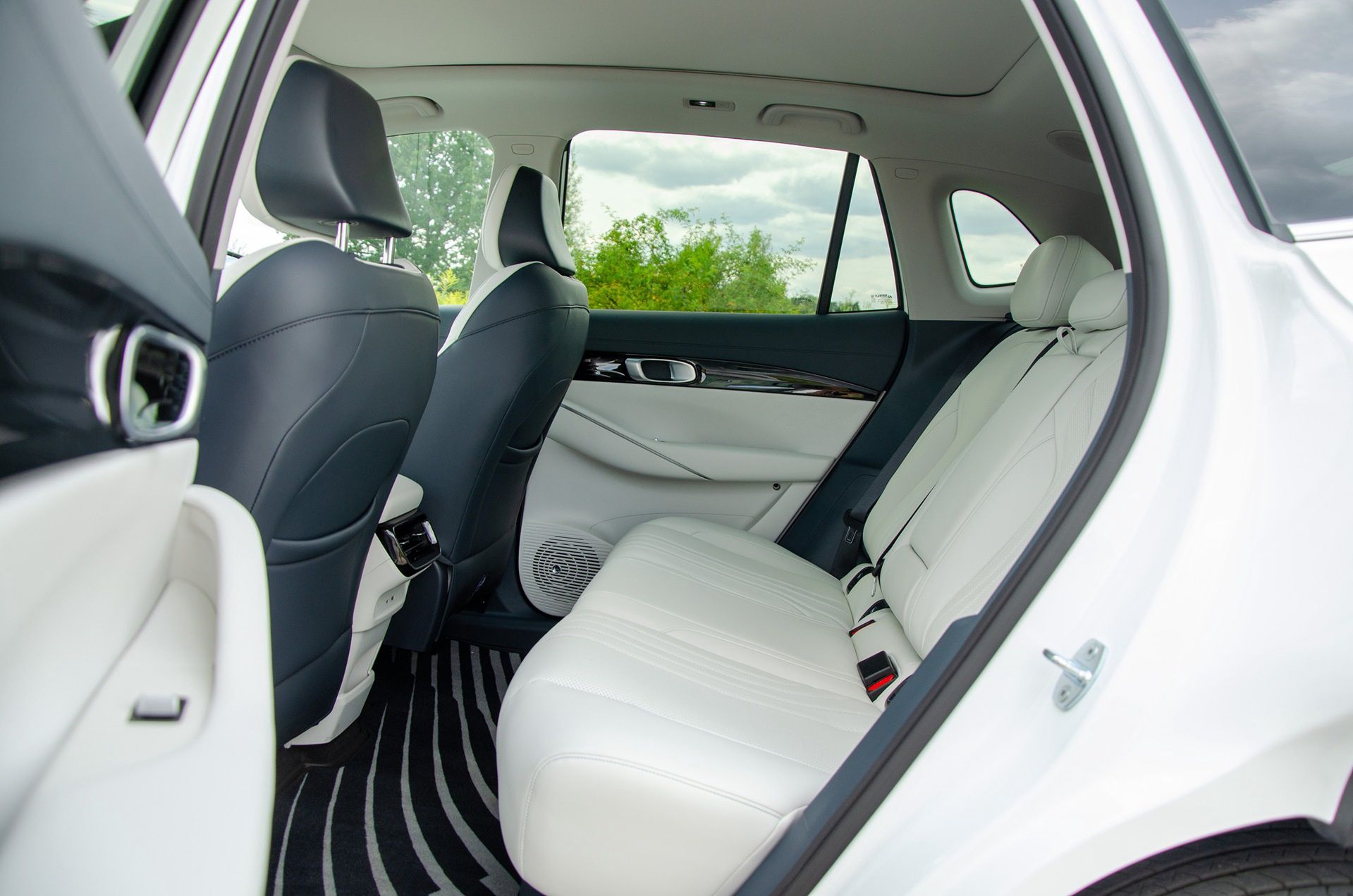 Geely EX5