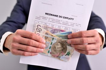 Jak radzić sobie ze spłatą chwilówek w trudnych chwilach?