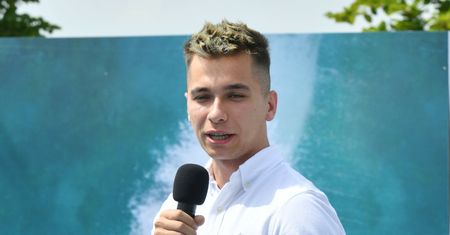 Zaczyna studia prawnicze, bezprawnie korzystała z logo. Ekipa Friza odpowiada na zarzuty