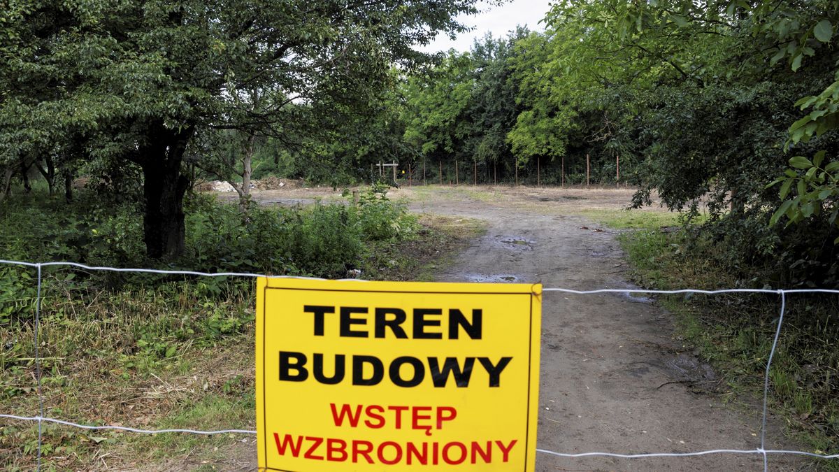 Zbierają 5 mln zł na jedenasty kościół. Mieszkańcy protestują