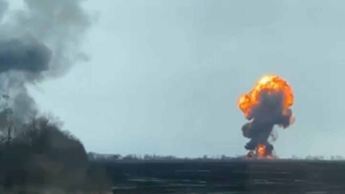 Rakiety spadły w okolice lotniska miasta Winnica 