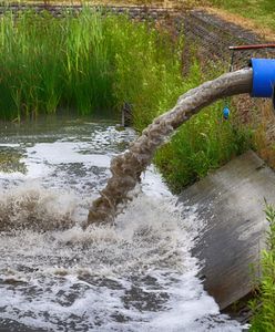 "Autostrada ściekowa" pod oknami? Protestują w śląskim mieście