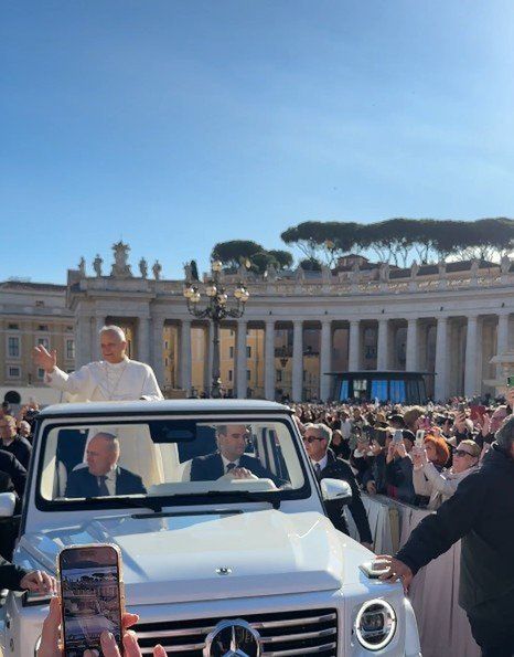 Schola gregoriańska &#34;Cantantes Mariae&#34; (&#34;Śpiewacy Maryi&#34;) z Katowic zaśpiewała w Bazylice św. Piotra na Watykanie
