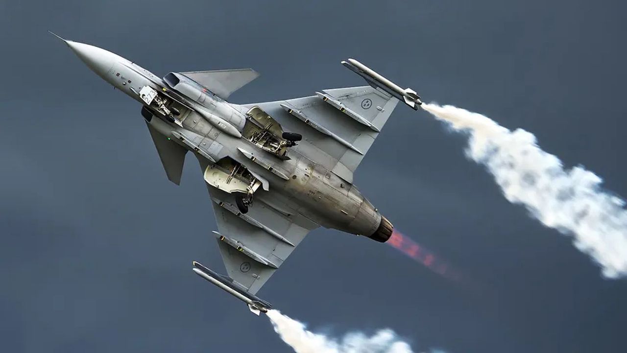 Byli o krok od zakupu Gripenów. Nagle zwrot akcji. Wybierają inaczej
