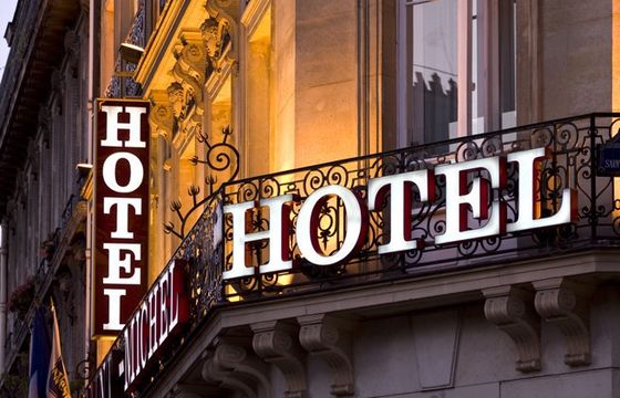 Średnia długość pobytu gości w hotelach wypoczynkowych w wakacje wyniosła 4 dni