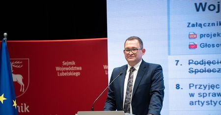 Z TVP3 Lublin prosto do zarządu województwa lubelskiego. Kim jest Bartłomiej Bałaban?