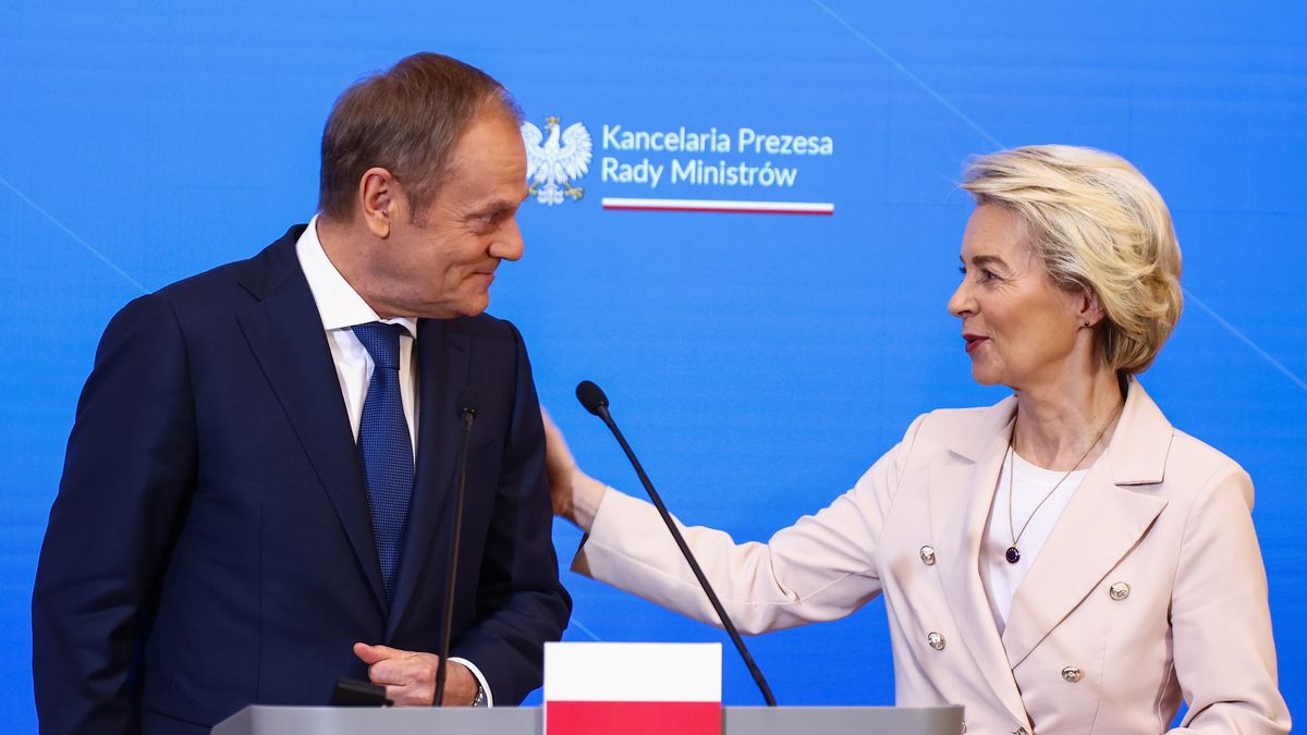 President Of European Commission And PM Of Belgium In Poland
Ursula von der Leyen, the President of European Commission, and Donald Tusk, Prime Minister of Poland, are seen during a press conference after a bilateral meeting in the Prime Minister Chancellery on February 23, 2024 in Warsaw, Poland. The chairwoman of the EU executive arrived to announce that up to 137 billion euros of EU funds, currently blocked for Poland, will be released by the College of Commissioners next week. (Photo by Beata Zawrzel/NurPhoto via Getty Images)
NurPhoto
polish, european, union, european commission president, prime minister of poland, bilateral meeting, prime minister chancellery, february 23, eu executive chairwoman, 137 billion euros, eu funds, college of commissioners, release, beata zawrzel, nurphoto, eu-poland relations, financial aid, governance, international relations, economic support, funding release, european politics, warsaw meeting, european commission decision, eu budget, polish government, eu financial policy, european solidarity, eu member state support, fiscal allocation, european integration, intergovernmental cooperation.