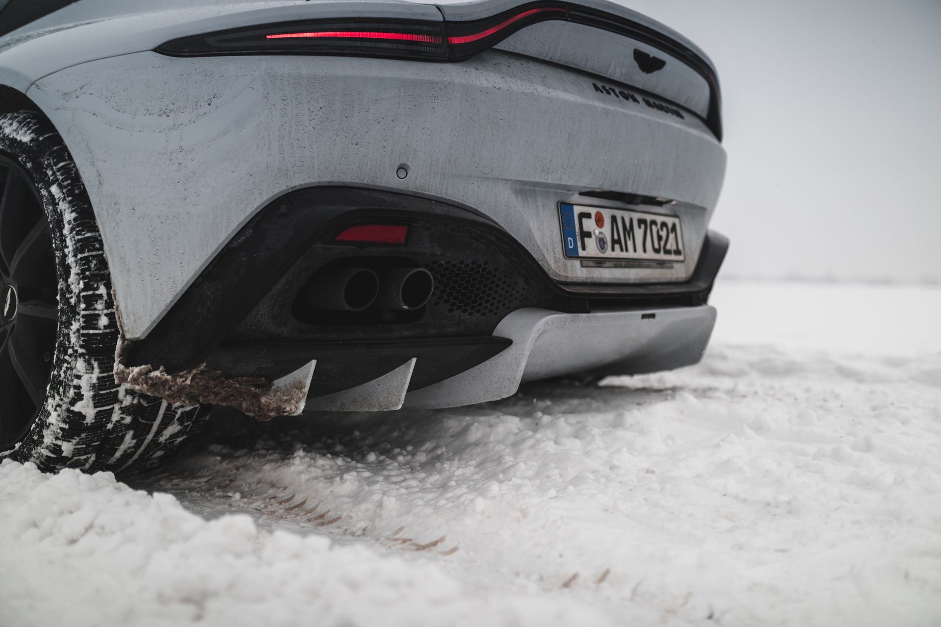 Aston Martin Vantage (2022)