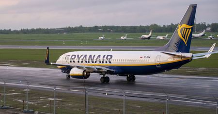 Pilot sam podjął decyzję o lądowaniu w Mińsku. “Każdy na jego miejscu zrobiłby to samo”