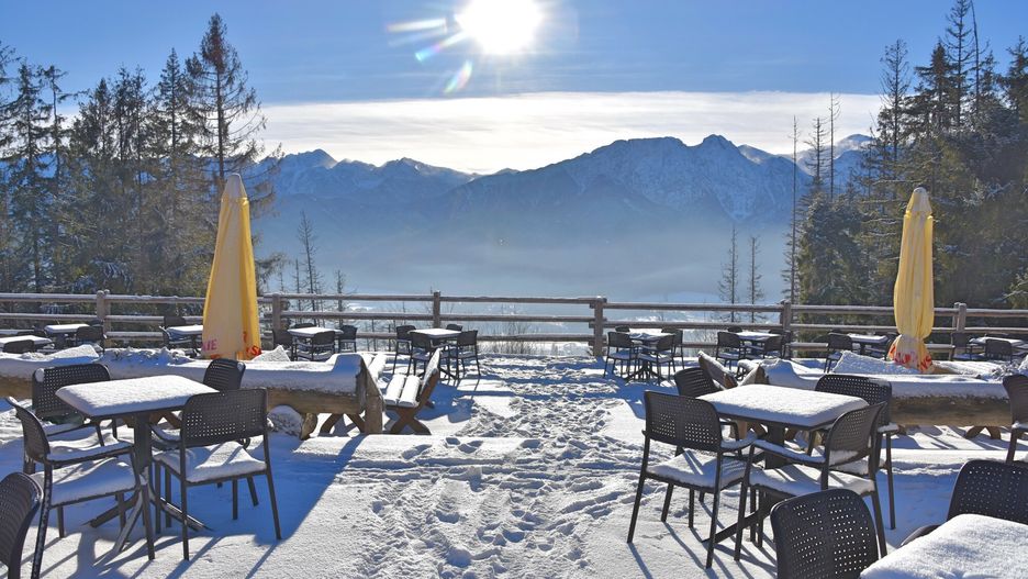 Widok z Gubałówki na Tatry 