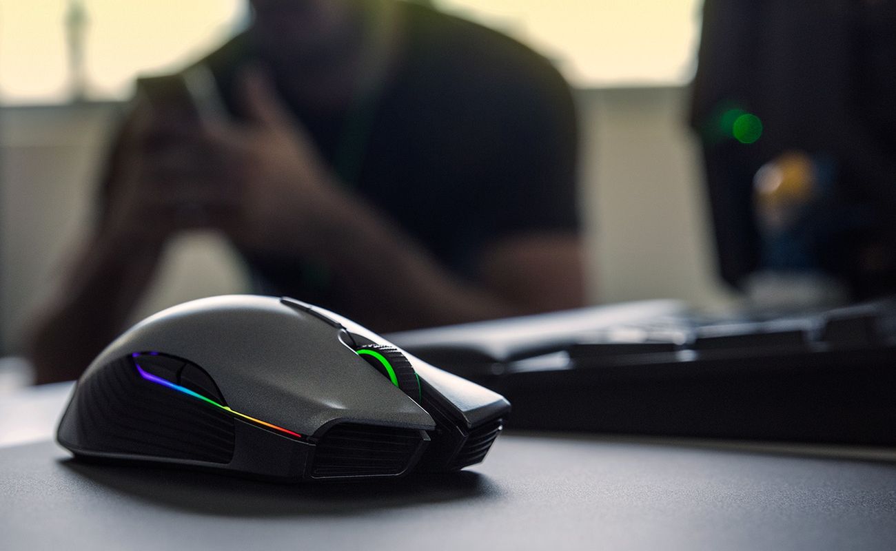 Razer Lancehead: bezprzewodowa mysz o wzorowej płynności transmisji 1