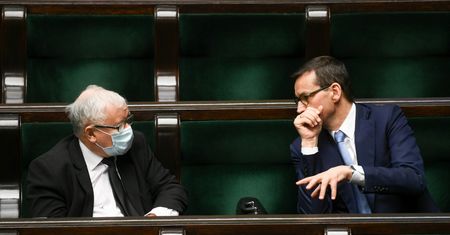 Prawo i Sprawiedliwość znalazło się w kryzysie? Prof. Sowiński tłumaczy