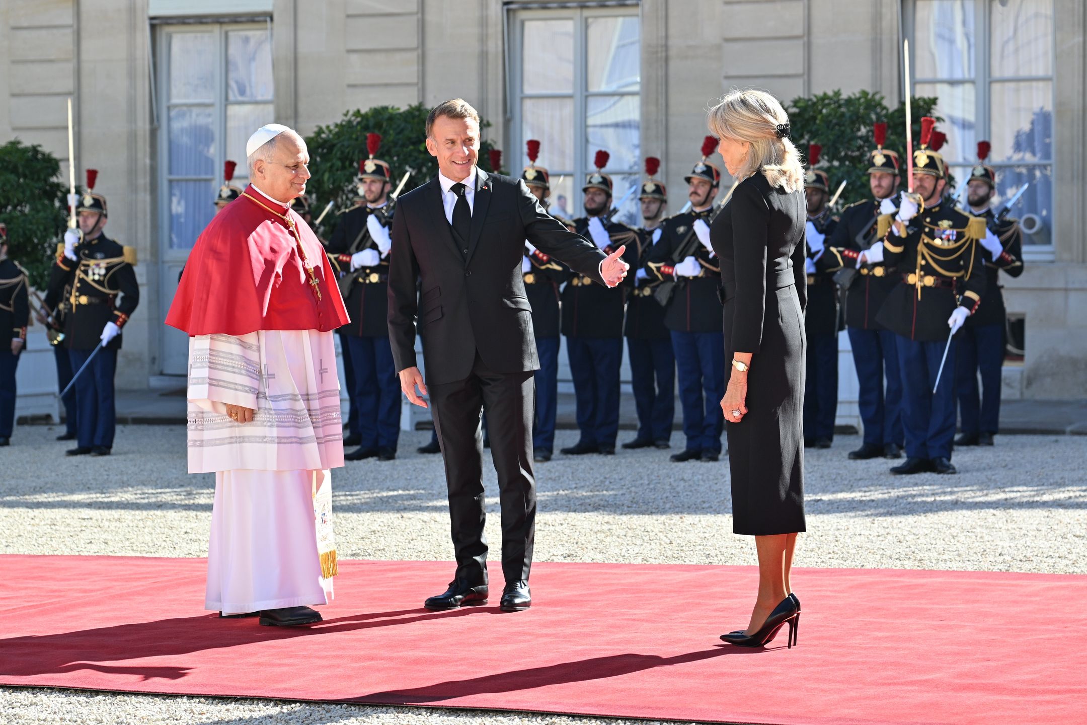 Brigitte i Emmanuel Macron podczas spotkania z papieżem 