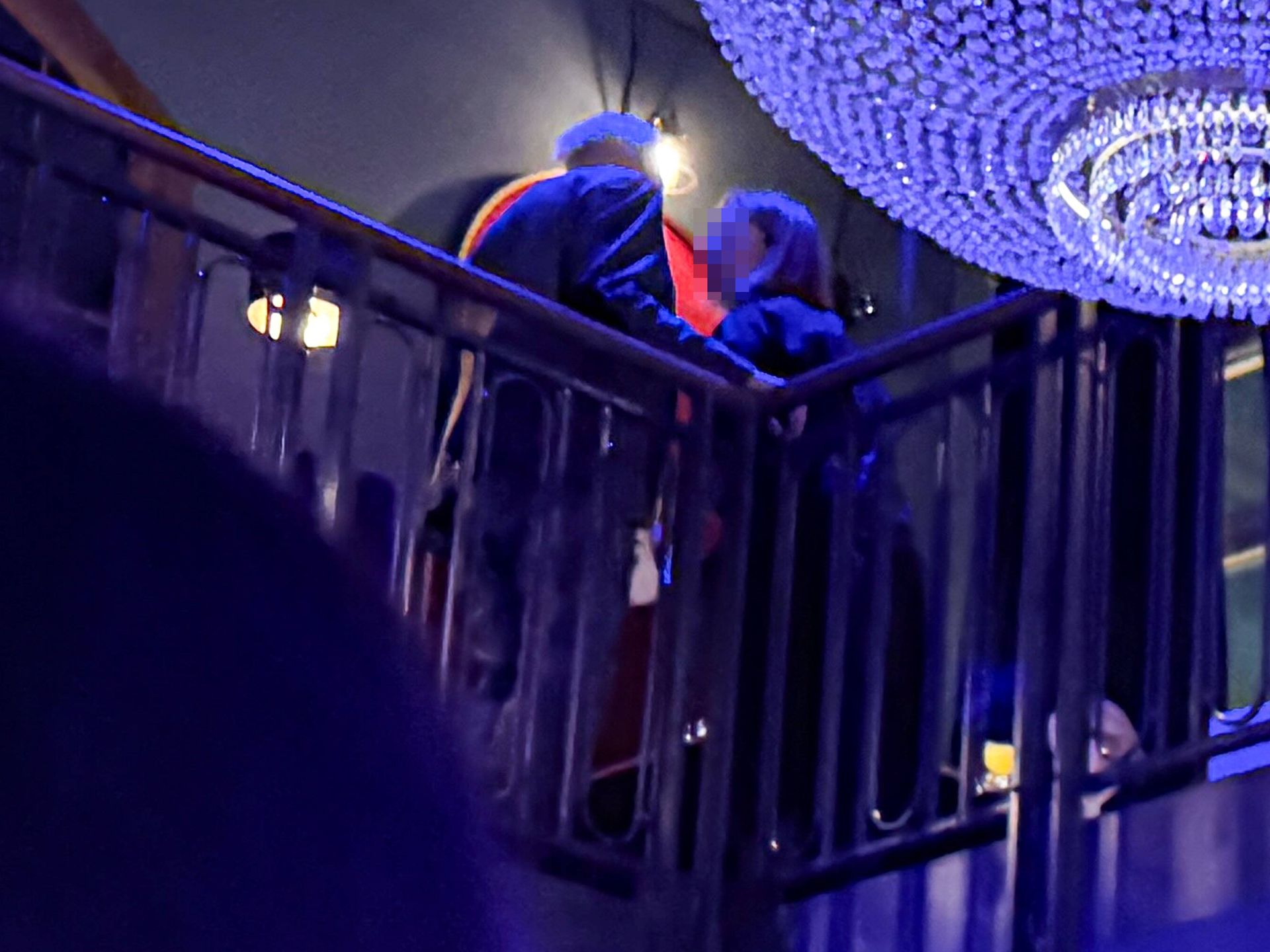 Krzesimir Dębski wyskoczył do klubu z nową partnerką