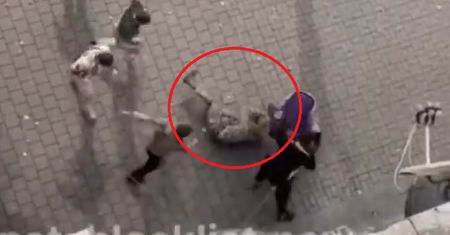 Szokujące sceny w Ukrainie. Pobito wojskowego