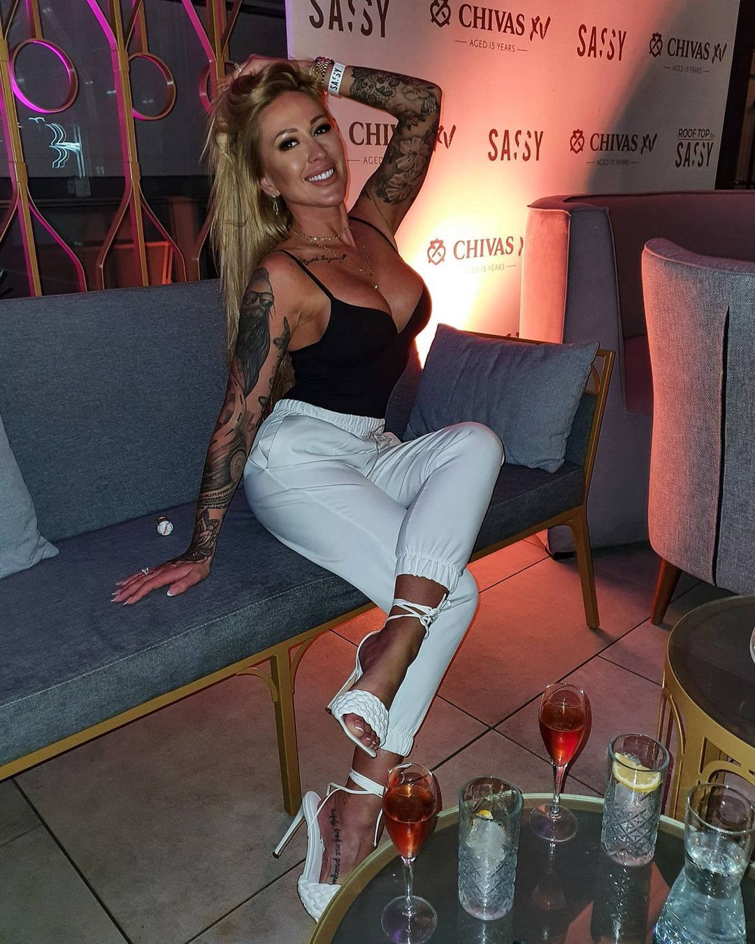Sylwia Peretti kupiła rodzicom luksusowe samochody