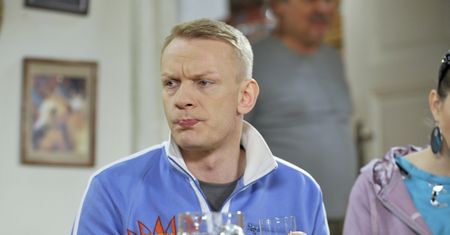Ogromna metamorfoza Bartosza Żukowskiego. Nie przypomina już Waldusia ze "Świata według Kiepskich"
