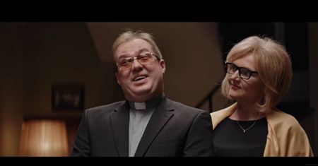 Ucho Prezesa – odcinek 11. Tadeusz Rydzyk i Beata Kempa po kolędzie u Prezesa – YouTube