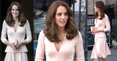 Kate Middleton ogląda swoje zdjęcie na wystawie (ZDJĘCIA)