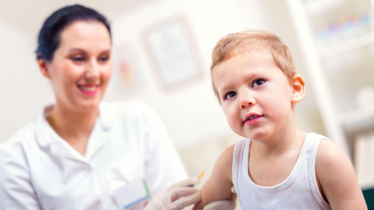 Szczepionka na dyfteryt w Polsce została wprowadzona w latach 60. XX wieku. 